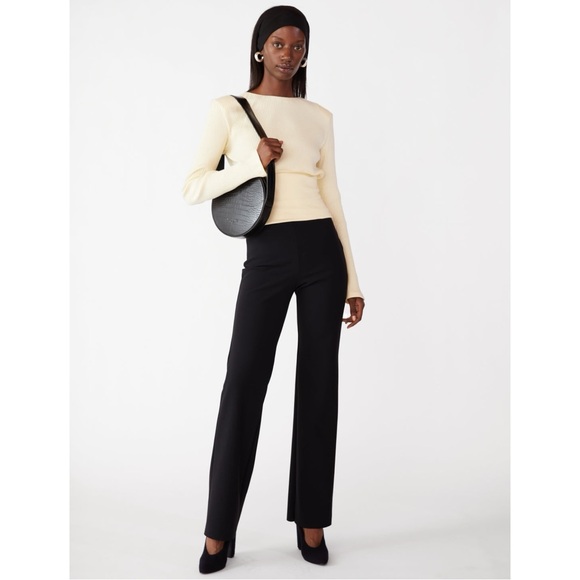 NWT Orseund Iris “Le Circle” Black Embossed Crocodile Vegan Leather Shoulder Bag - Picture 15 of 16